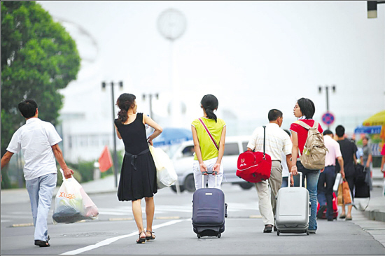 入学需要带什么东西